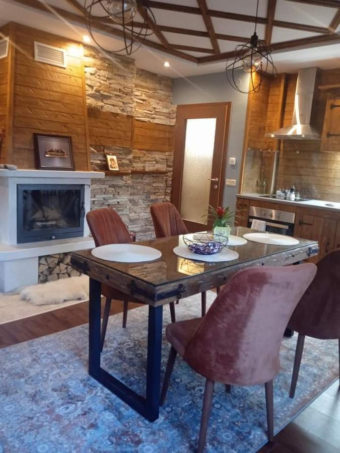 Mila Vip Apartment Bansko Esterno foto