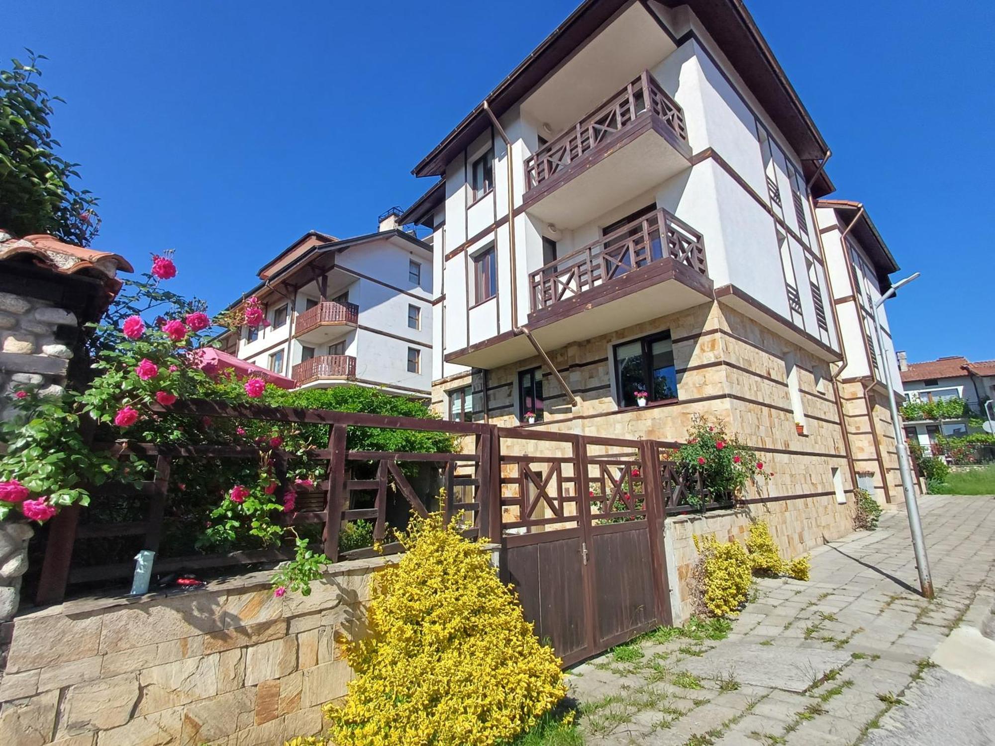 Mila Vip Apartment Bansko Esterno foto